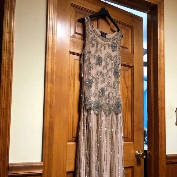Pisarro Nights | Dresses | 92s Style Beaded Dress Only Worn Once For An  Event In Beautiful Condition | Poshmark